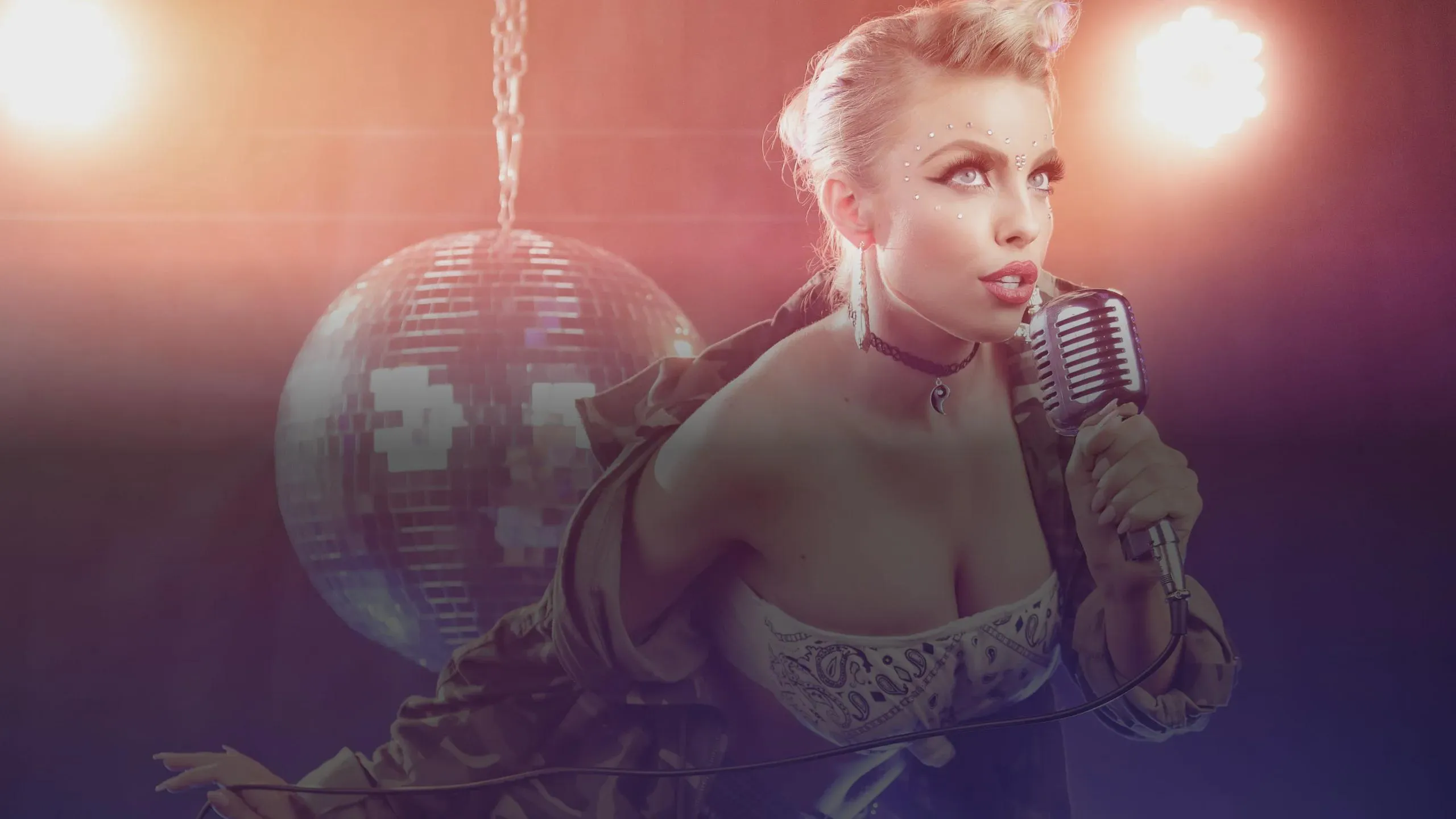 Wish she was holding something else...