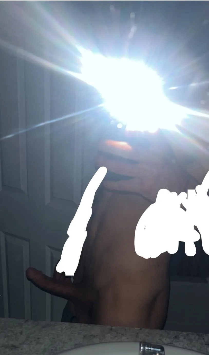 [25M4F] Who’s wife need this? 🤪