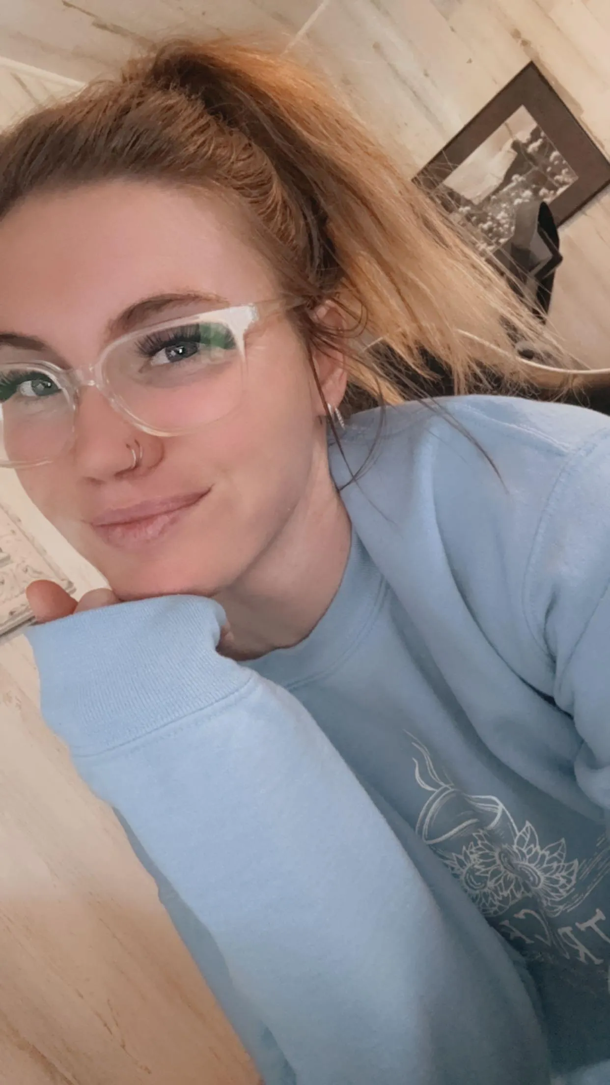 I hope you find me hot. 🥰💋