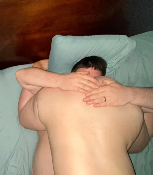 Is it even Thursday if there isn’t a thicc girl with a fat bottom sitting on your face?