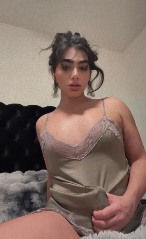 Pretty enough to introduce to your parents c: