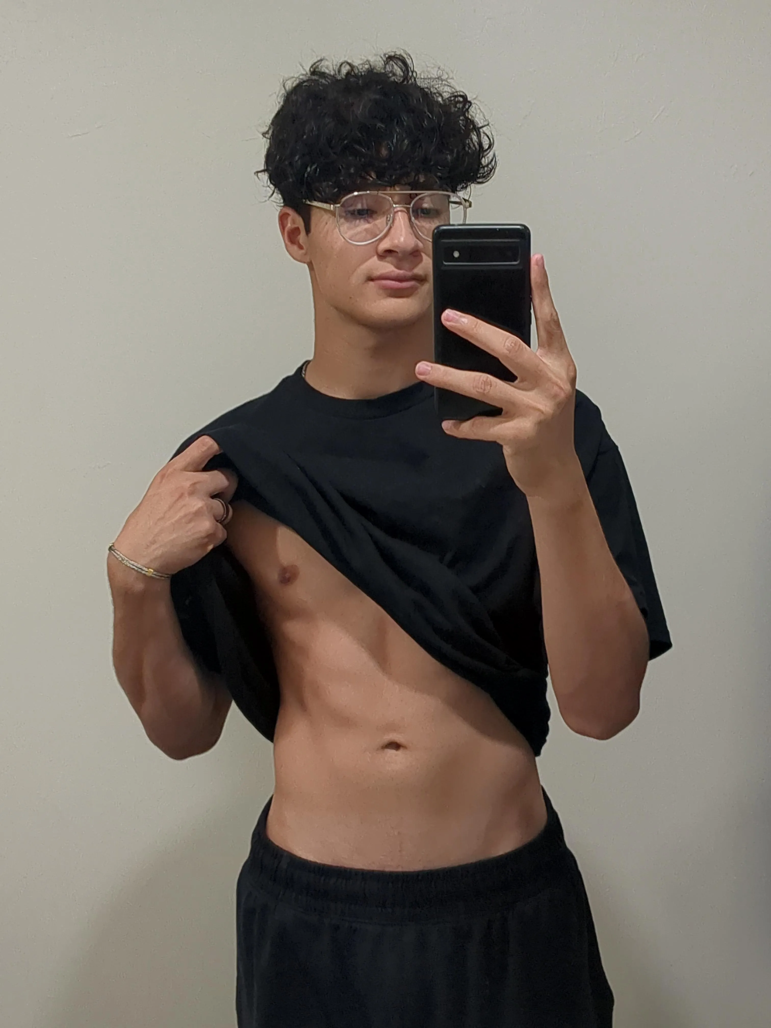 18 M4W any one interested?