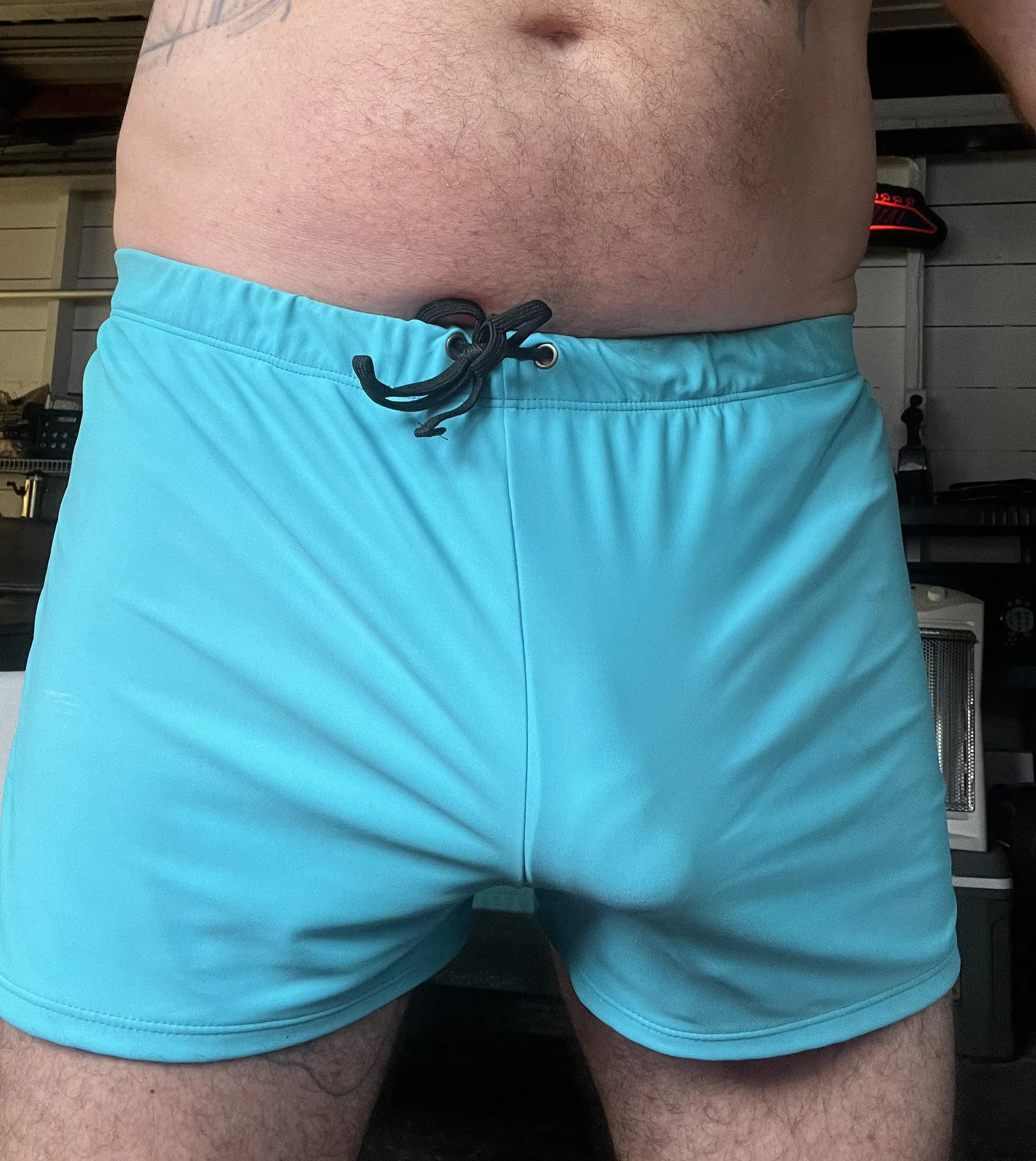 53. Bi. Going swimming.