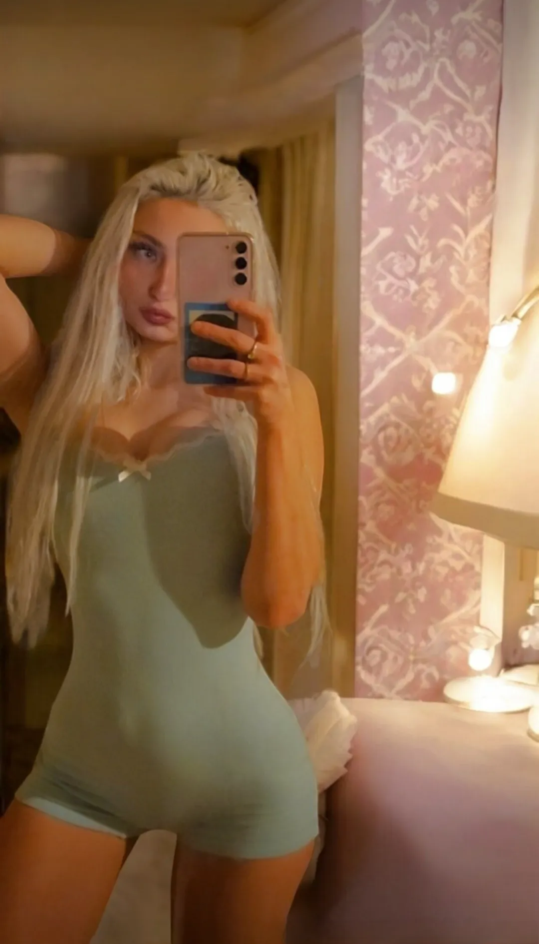 Come for a sleepover? 💞