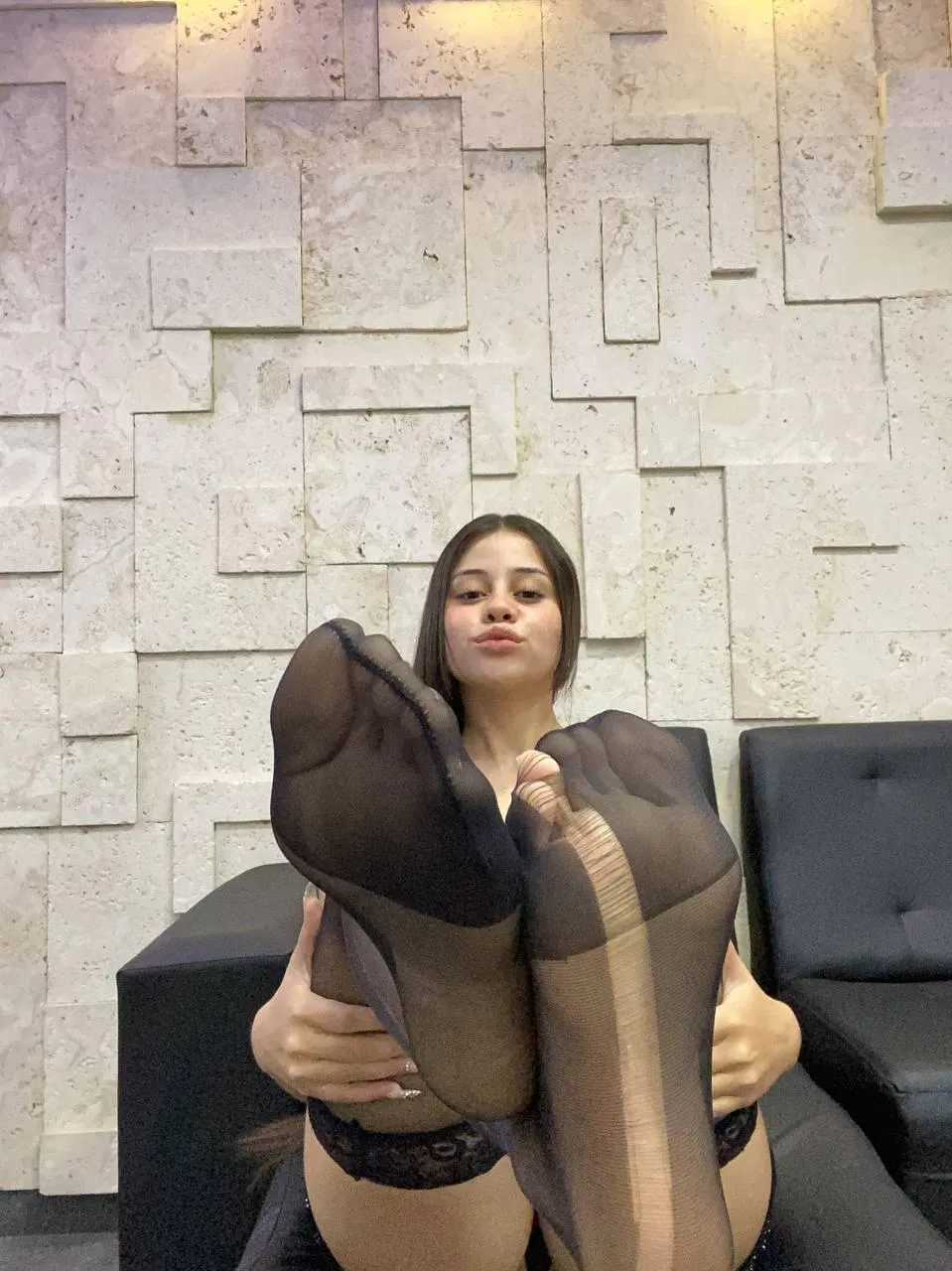 Do you prefer photo A or B ?