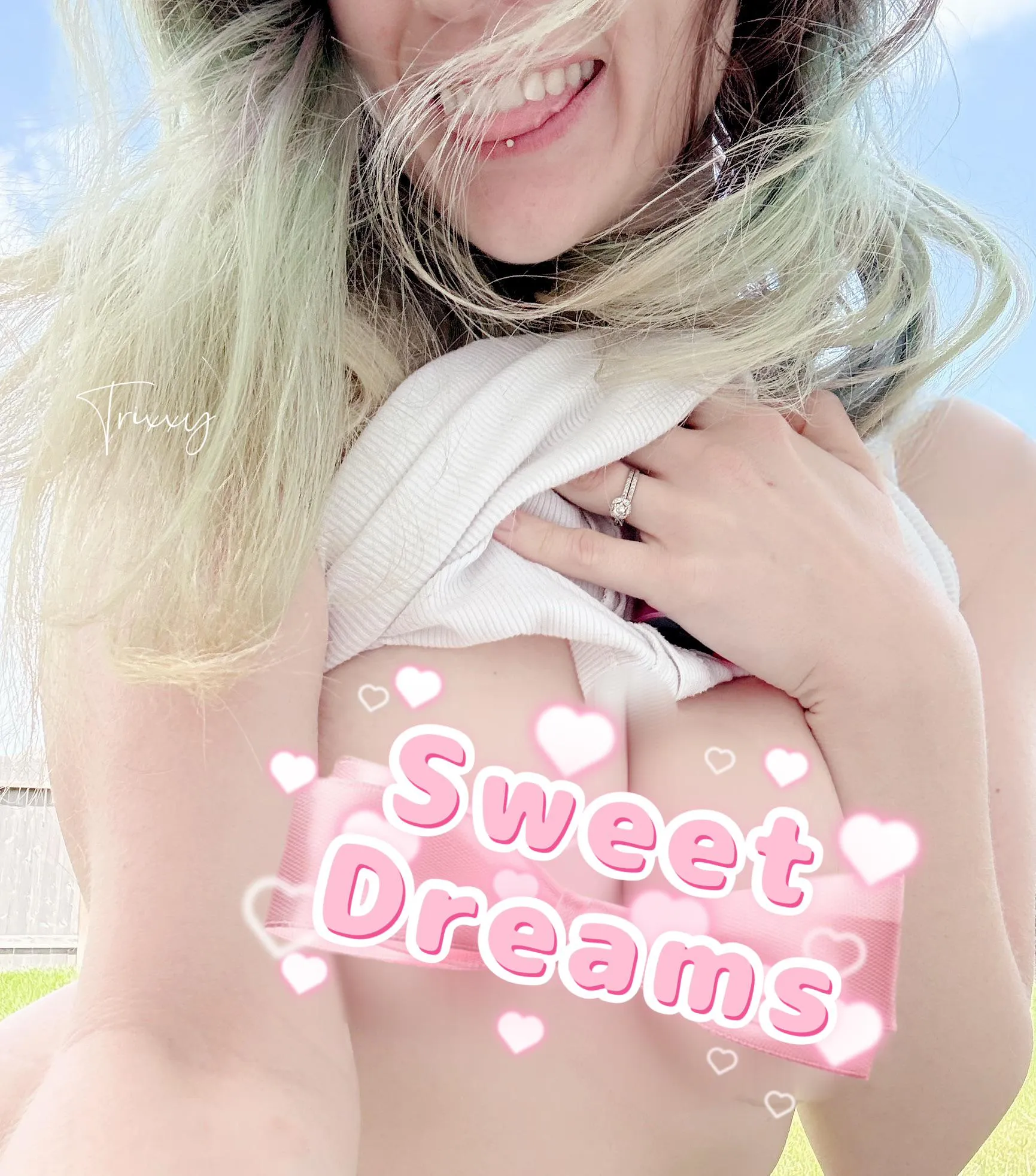 Goodniiiight. I hope when your dick aches, you think of me, loser. 😘