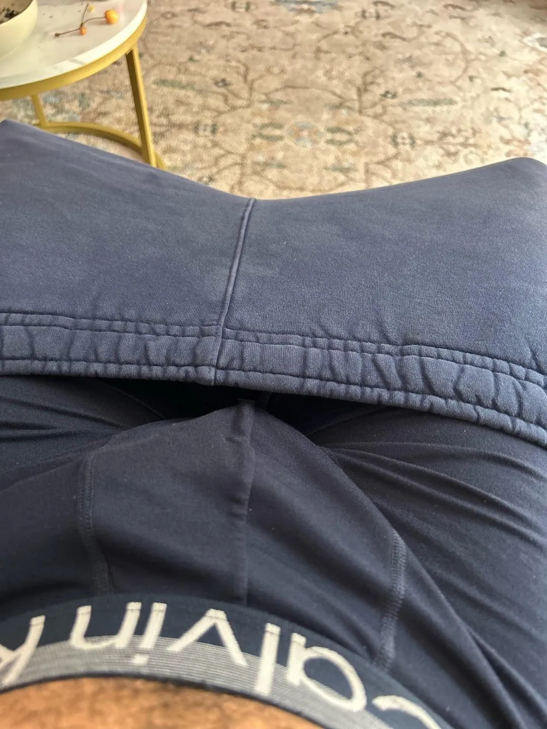 Got my place to myself this weekend come on over I got drinks. Beer, shots etc weed too need females over tn lake Stevens wa!