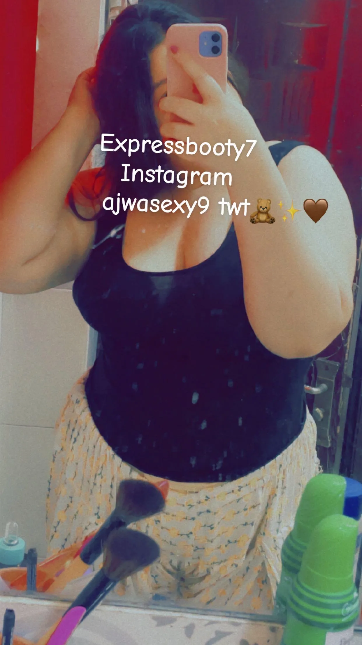 Guess which color pen*y I’m wearing rn ?