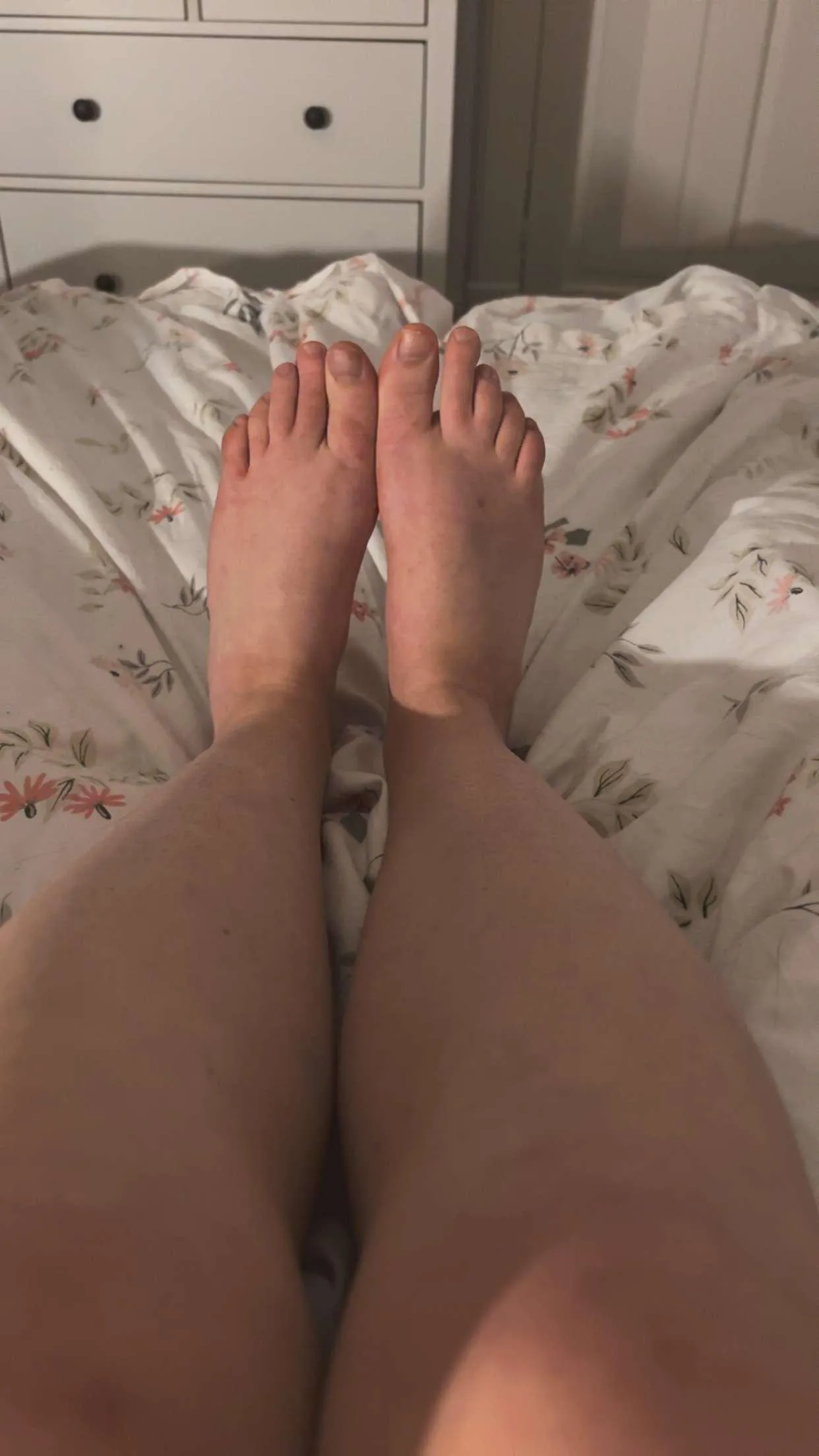 I know you want to suck my toes