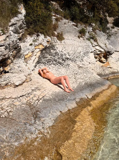 I love being naked on the beach