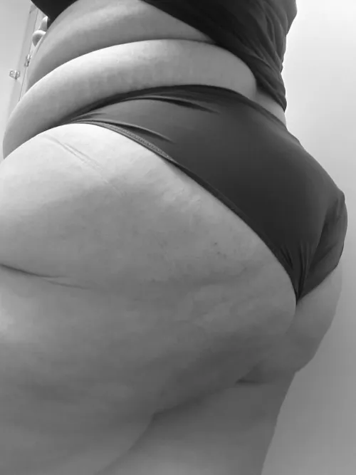 I’ll tempt you and tease you all day long…