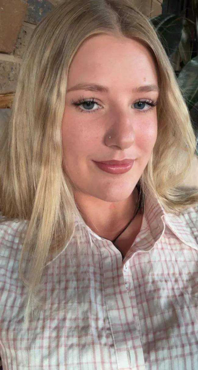 serving you some blondie