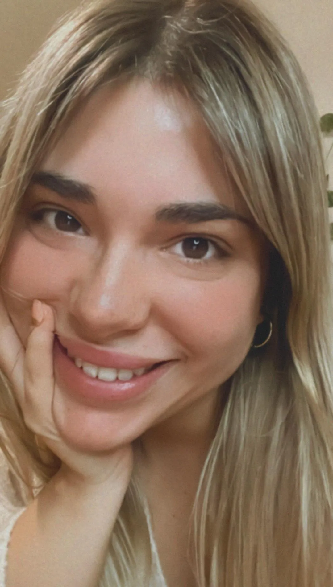 Trying to seduce you with this nose and smile