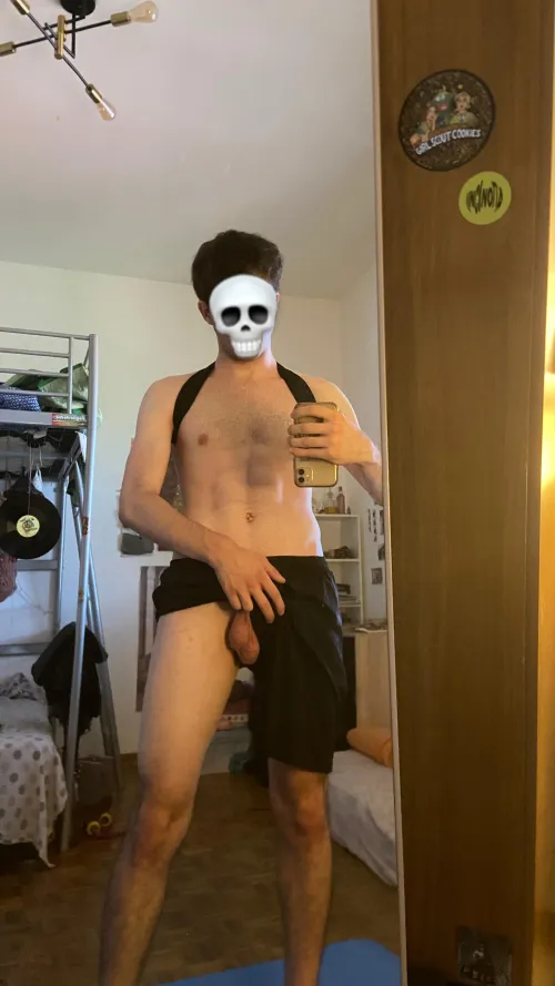 what if u get on ur knees and i just rub my ⚽️🏀 on your face?!