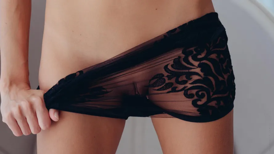 When I Close My Eyes... • Clover • Wowgirls 2016 • 3840x2160