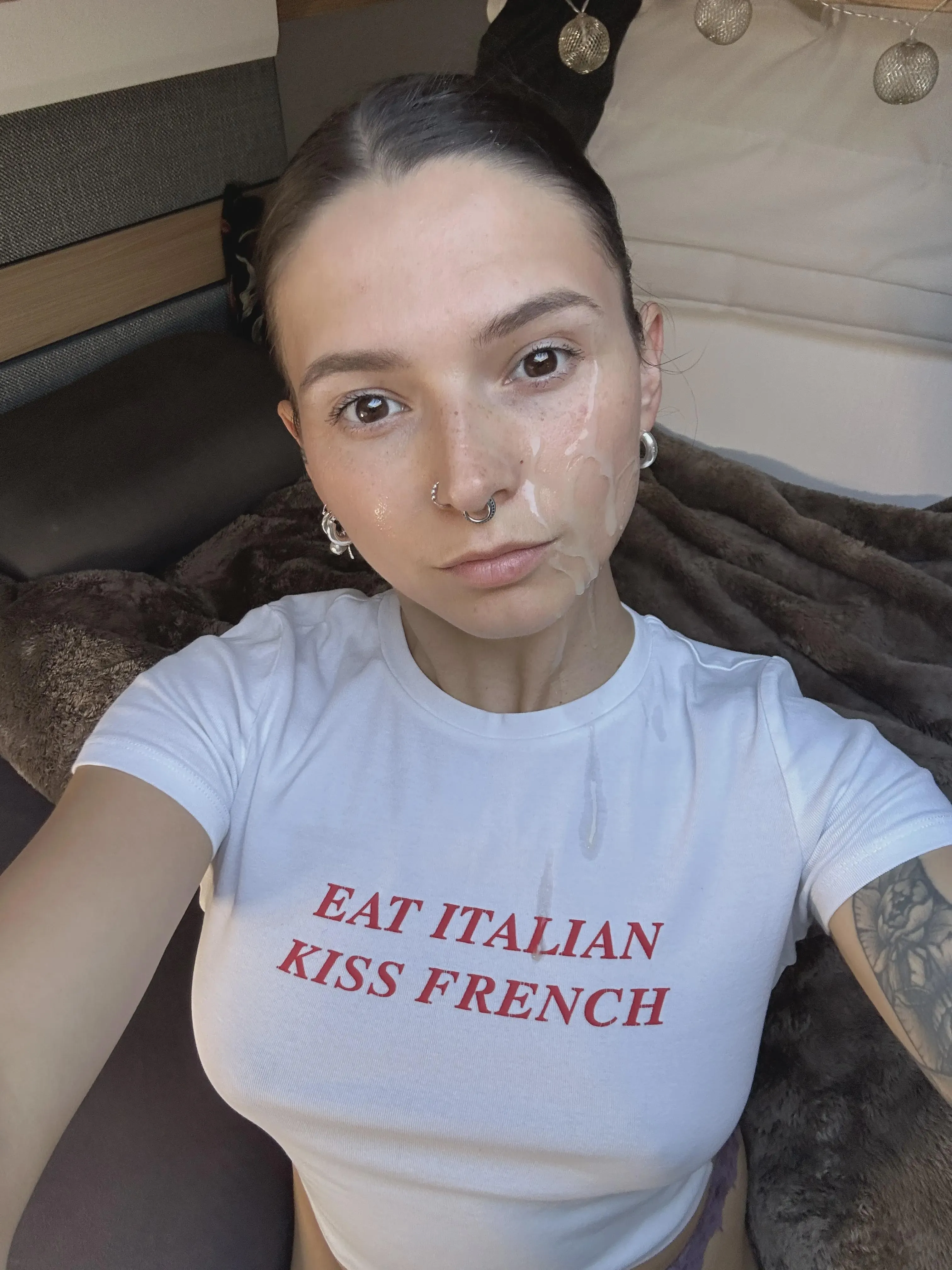 A nose piercing suits me so well doesnt it