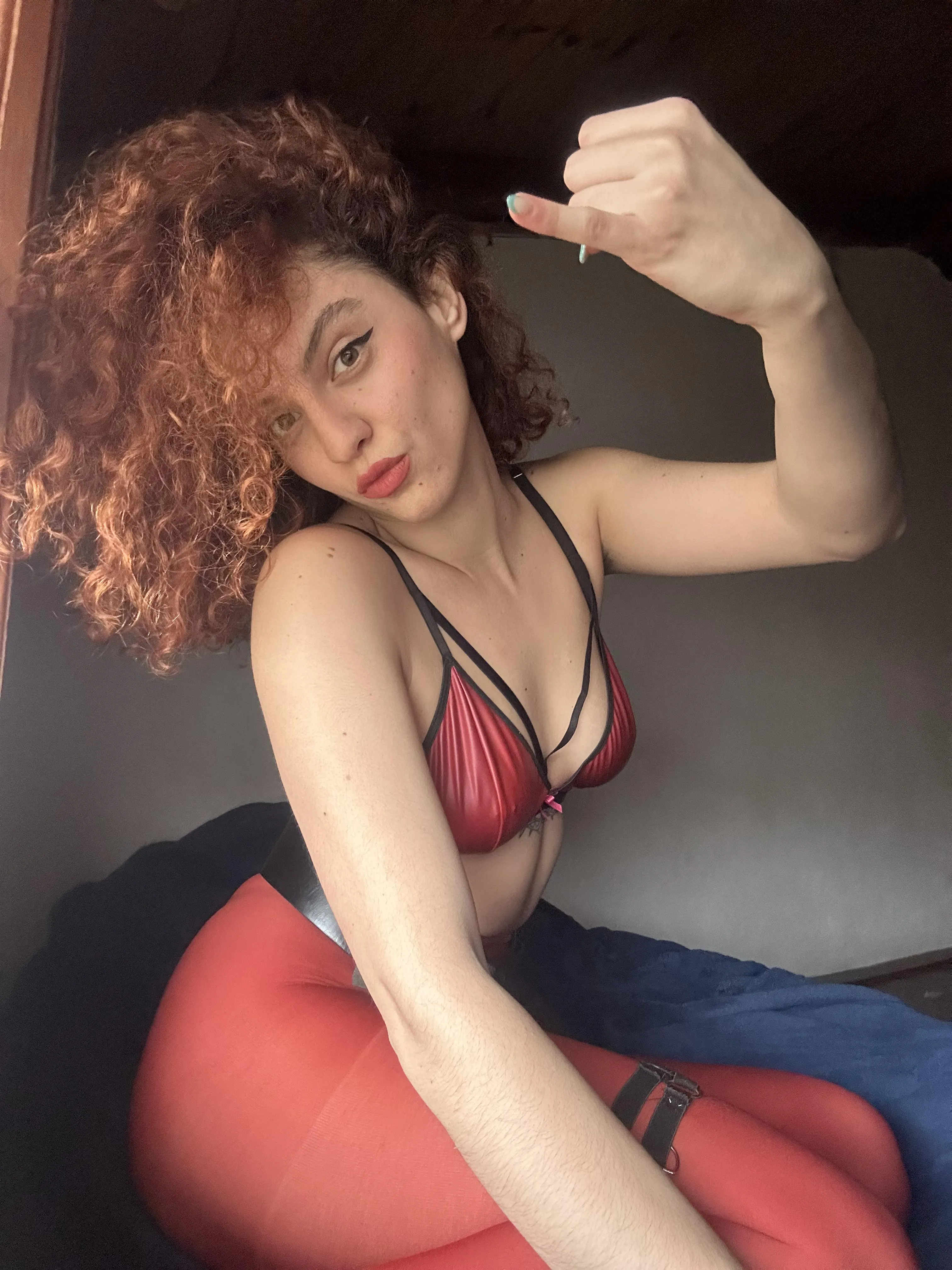 Arrow up and say YES if your dick is smaller than 6 inches