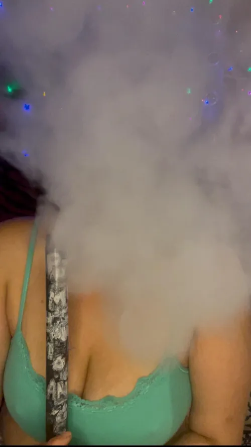 Blowing clouds and being sexy- two of the many things that I’m good at😏😈