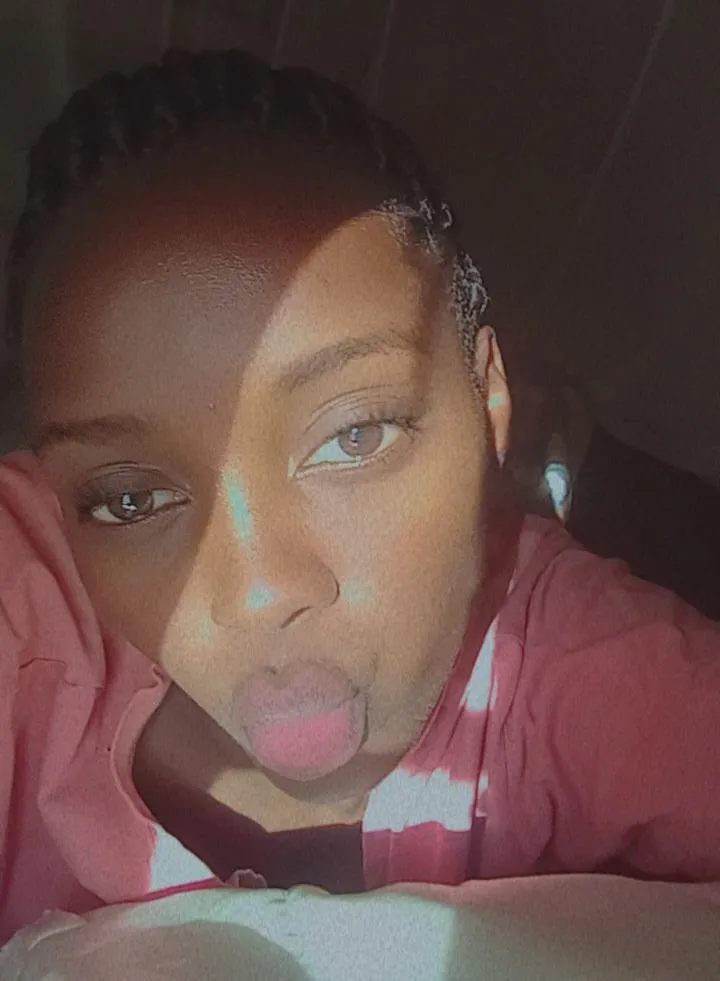 Craving my attention? Pathetic 👠 I’ll drain you dry and leave you trembling, if I feel generous 💋💦