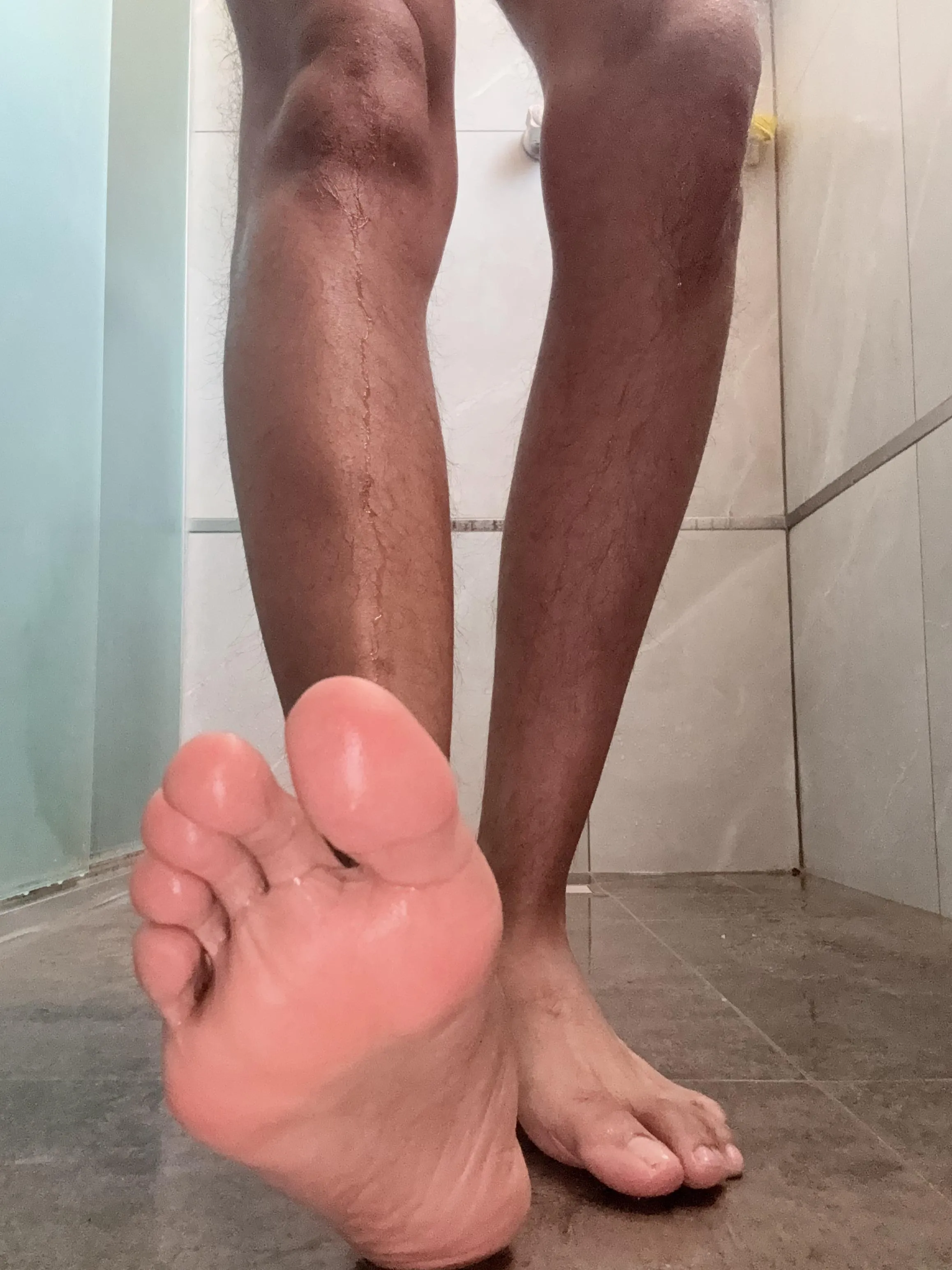 Custom pics, free OF link in bio