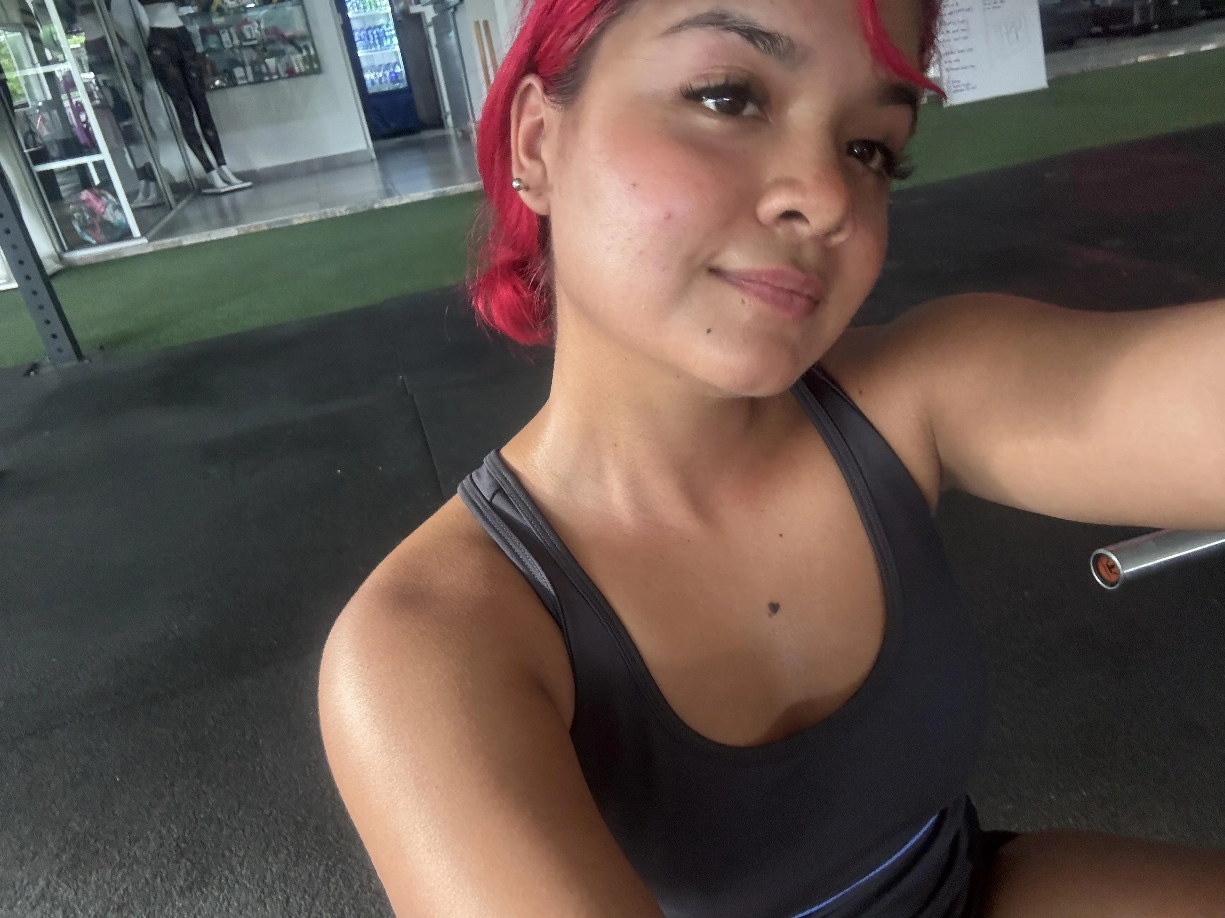 Do u like how sweaty I'm after gym?