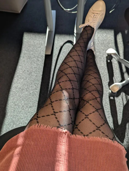 Do you think my coworkers minded me taking pictures of my pantyhose legs?