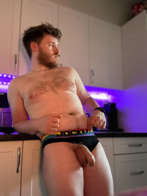 Good afternoon, it’s a beautiful day to get your dick out 🌄 [27]