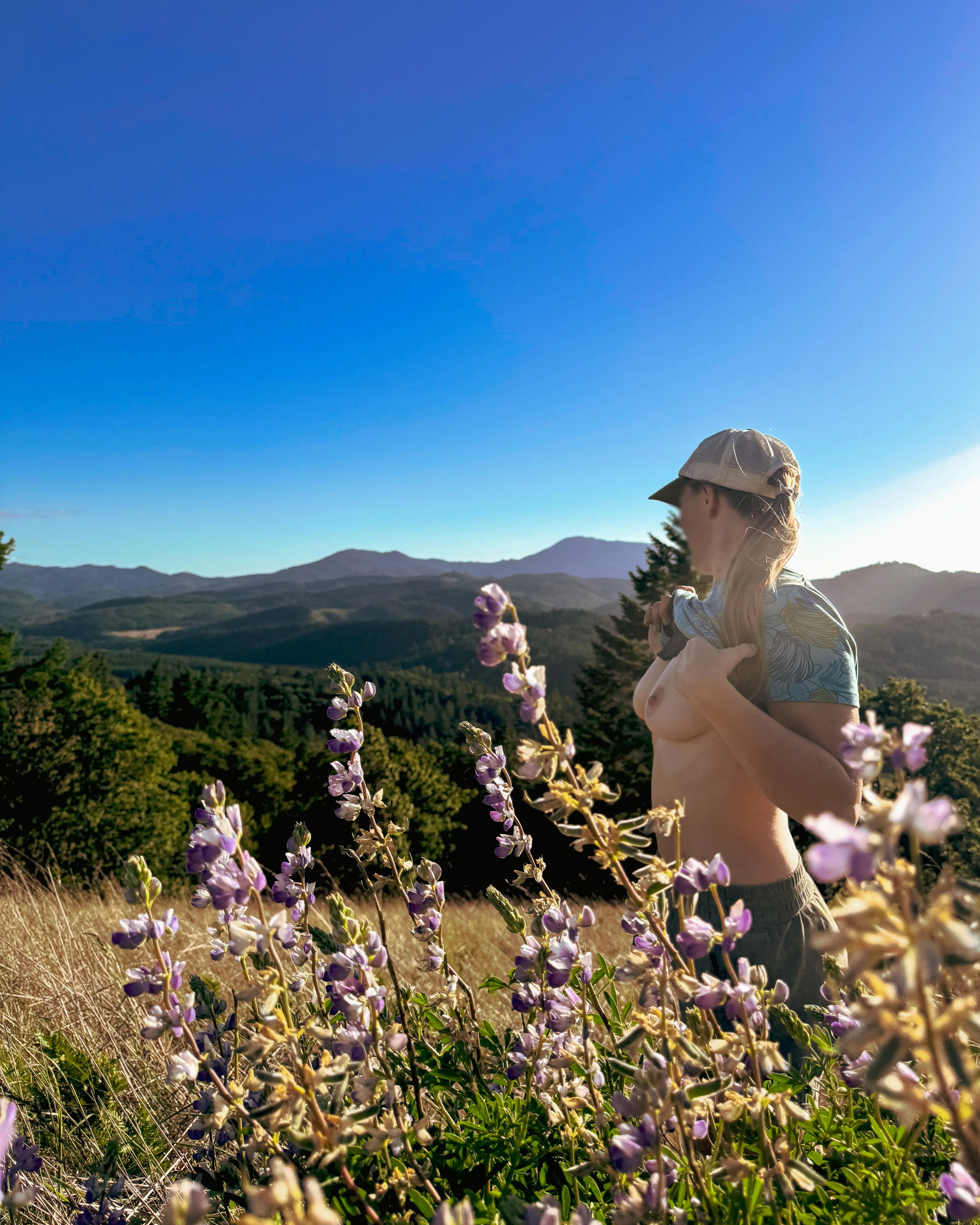 Happy in the Hills 🪻🌻🌳