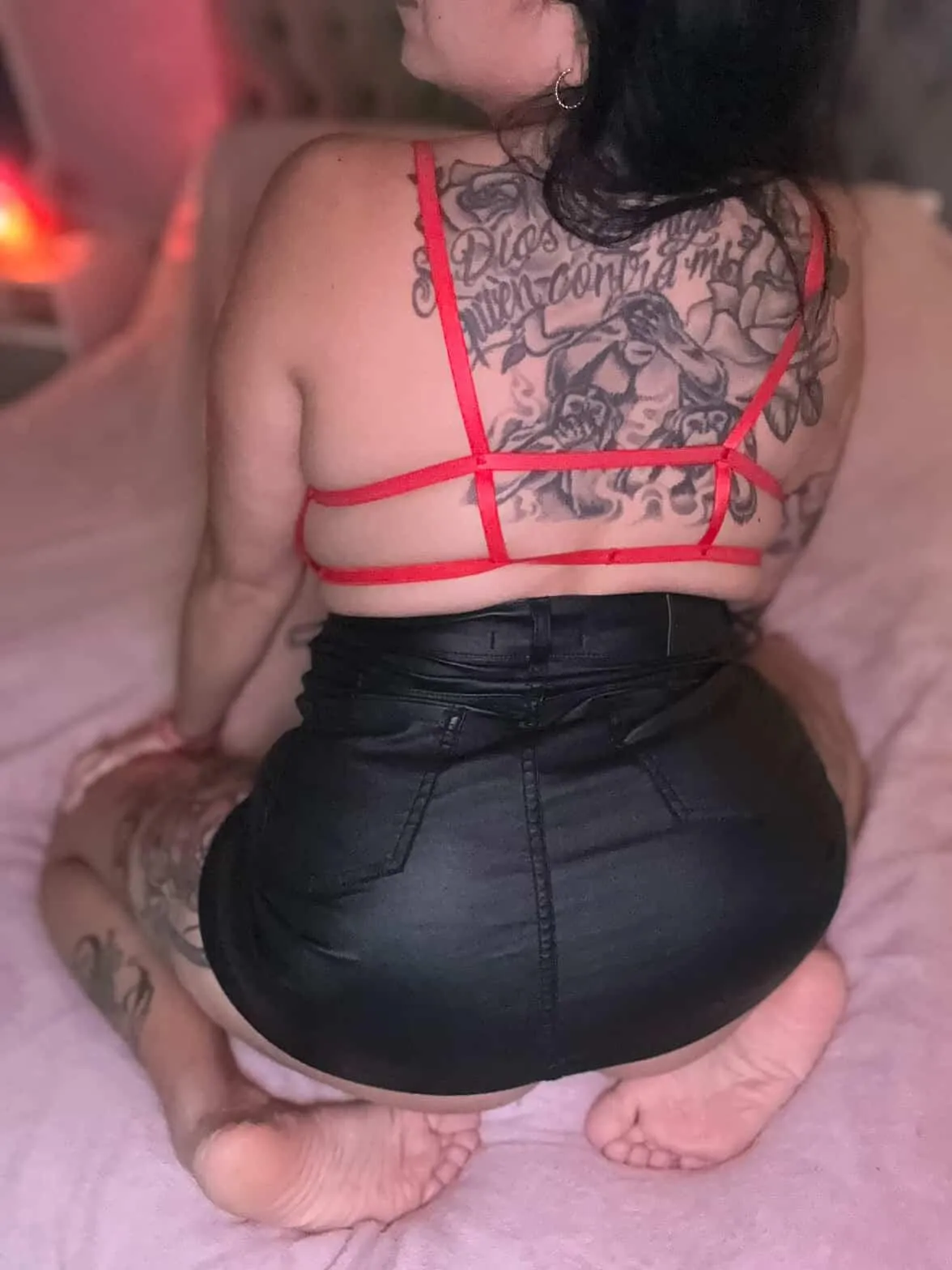 Ink and curves, a dangerous combination