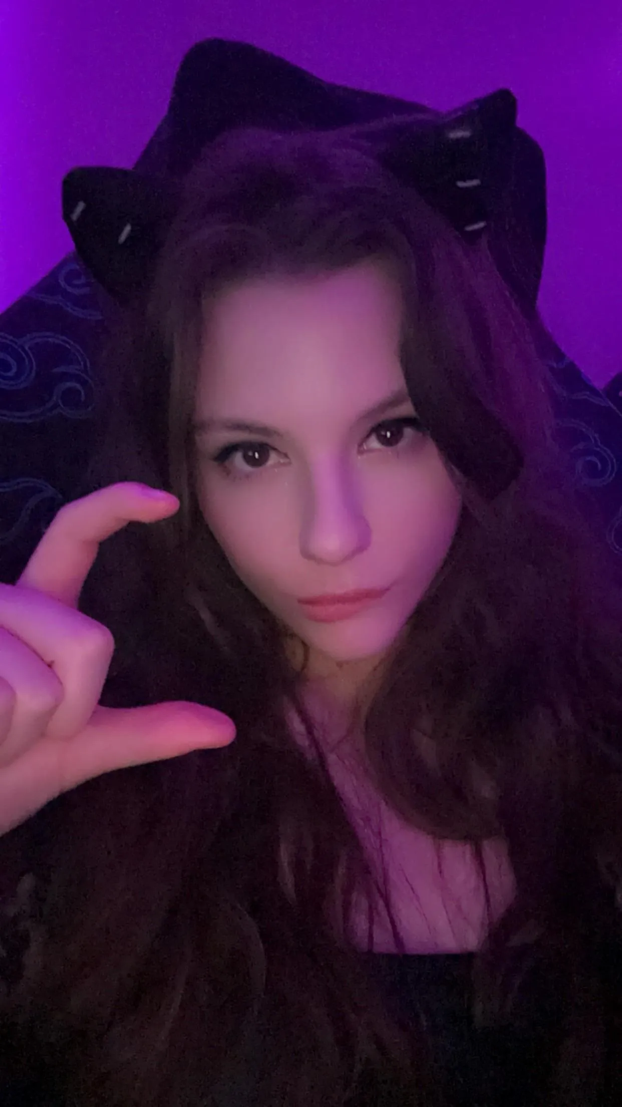 It’s giving… nothing. Literally. Absolutely nothing. I love that for you 😂