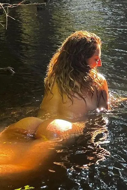 Lil river nymph 🌲🧚‍♀️