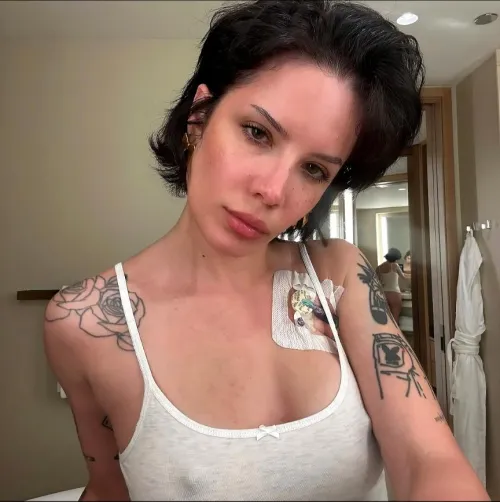 Looking cute as usual ♥️