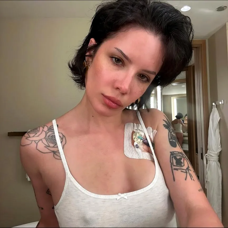 Looking cute as usual ♥️