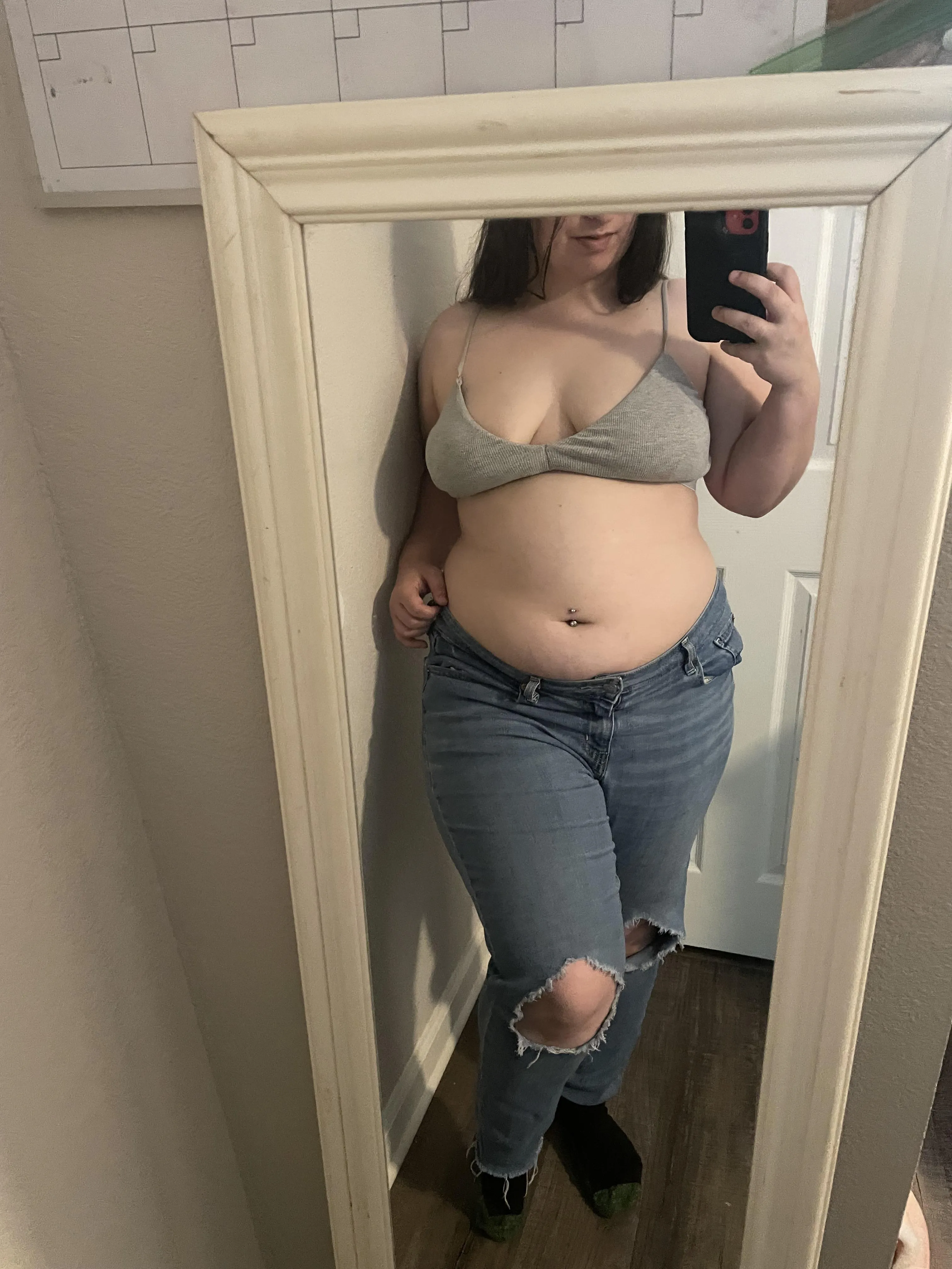 Love me some ripped jeans