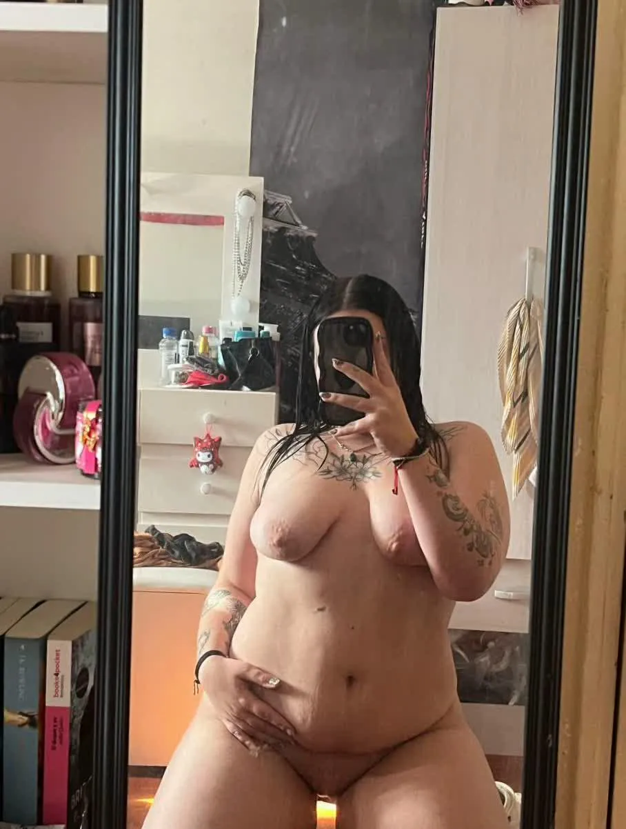 Mind if i bounces on your lap?