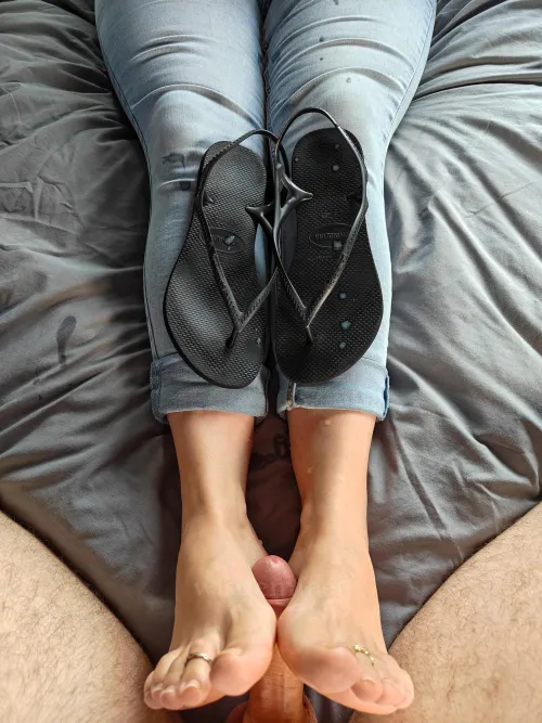 My sandals made you shoot FAR 🤯