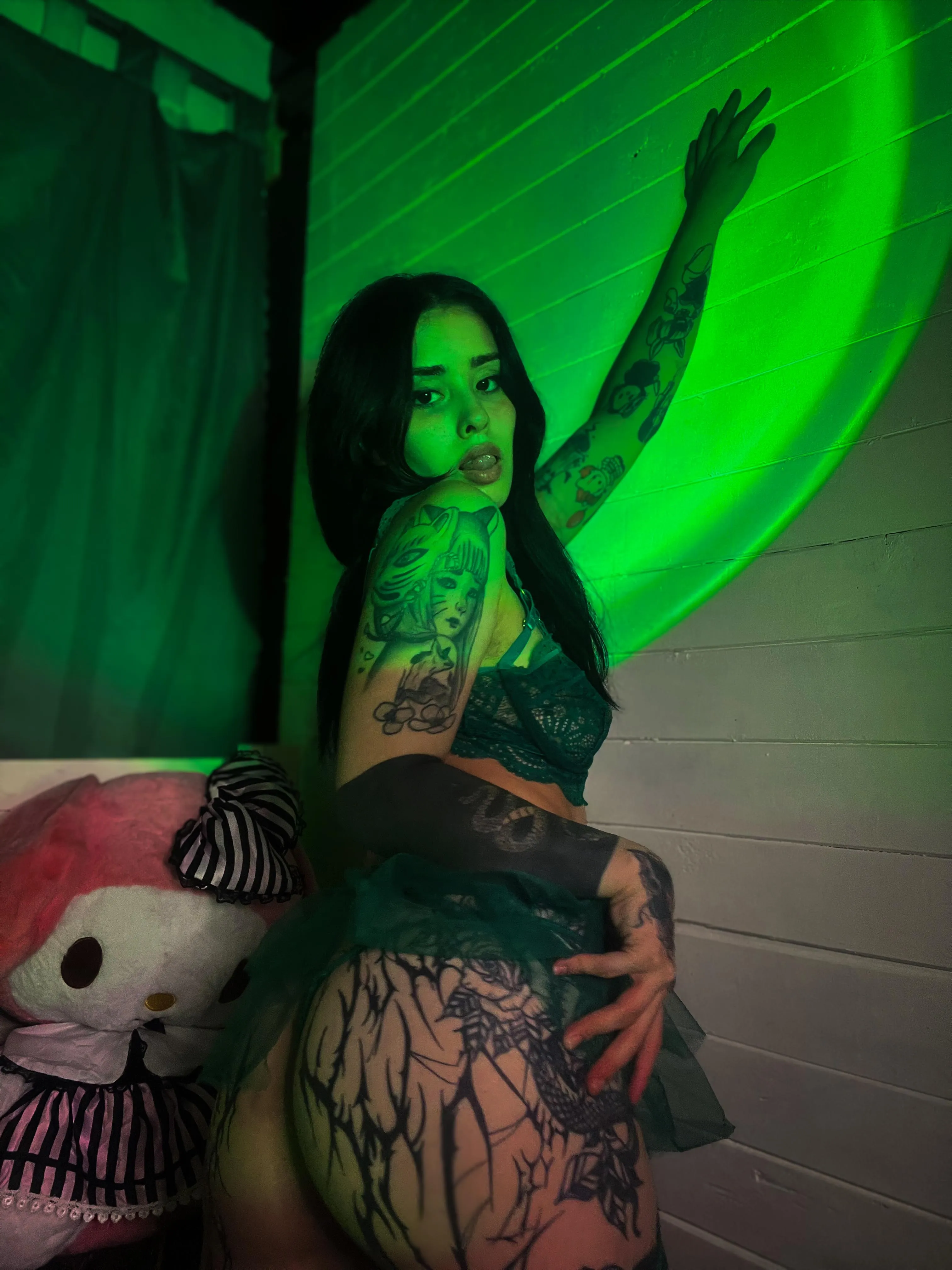 This ass has more bounce than a basketball.