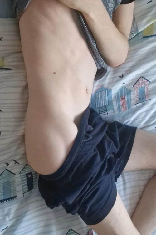 tummy Tuesday teasing 😇