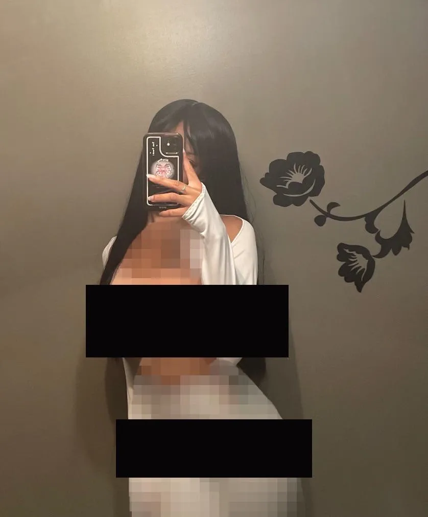 u got triggered at this vanilla pic of me fully clothed, pixelated & covered in black bars? its time u accepted ur place as a beta & stay forever denied😊