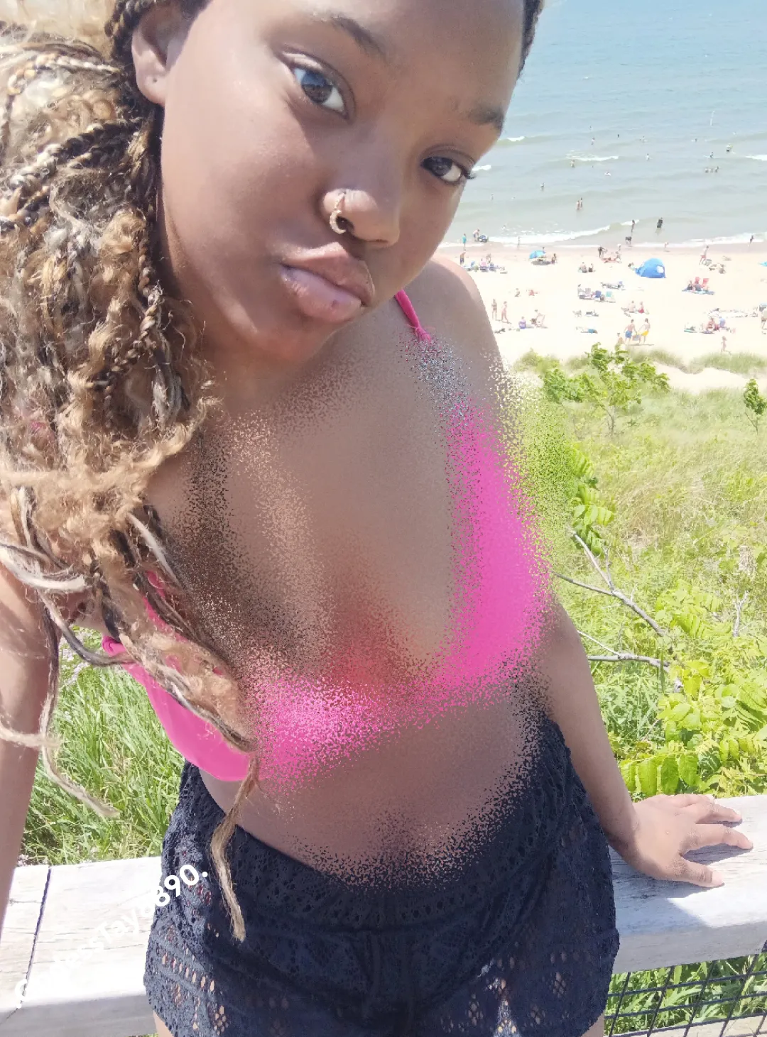 Want to be apart of my world? Start by funding it👸🏾💸.NOW!