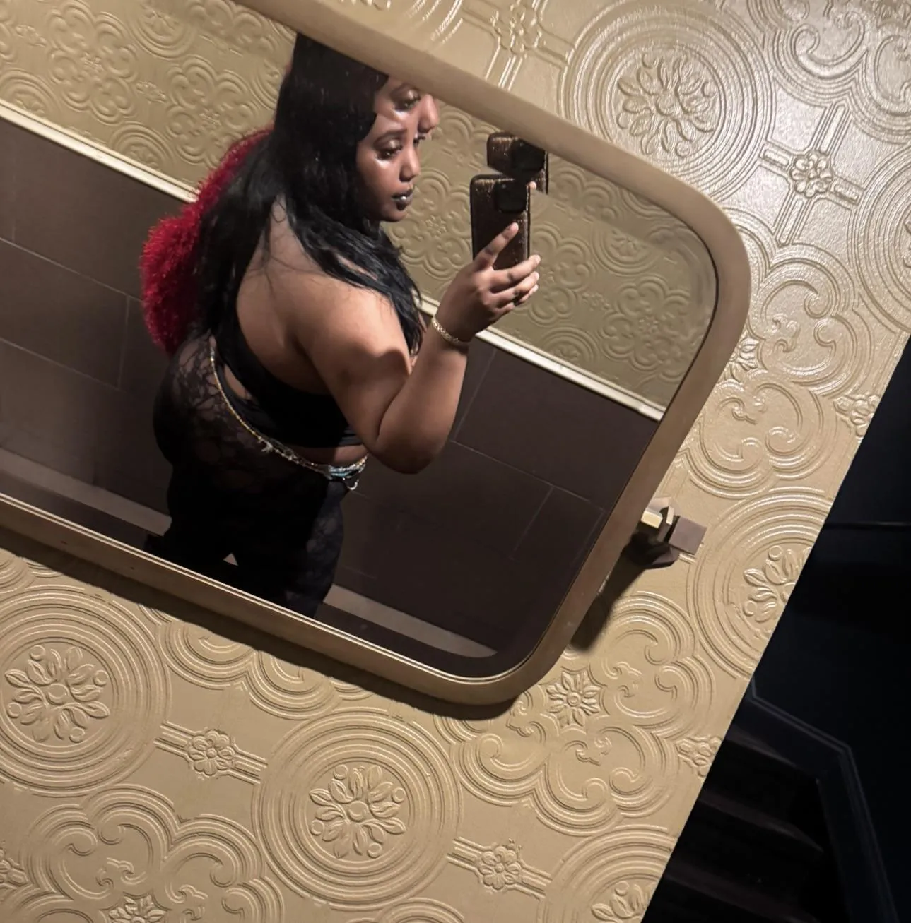 white boys can’t handle all this pressure😘