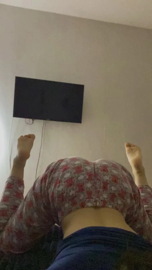 who likes booty and soles