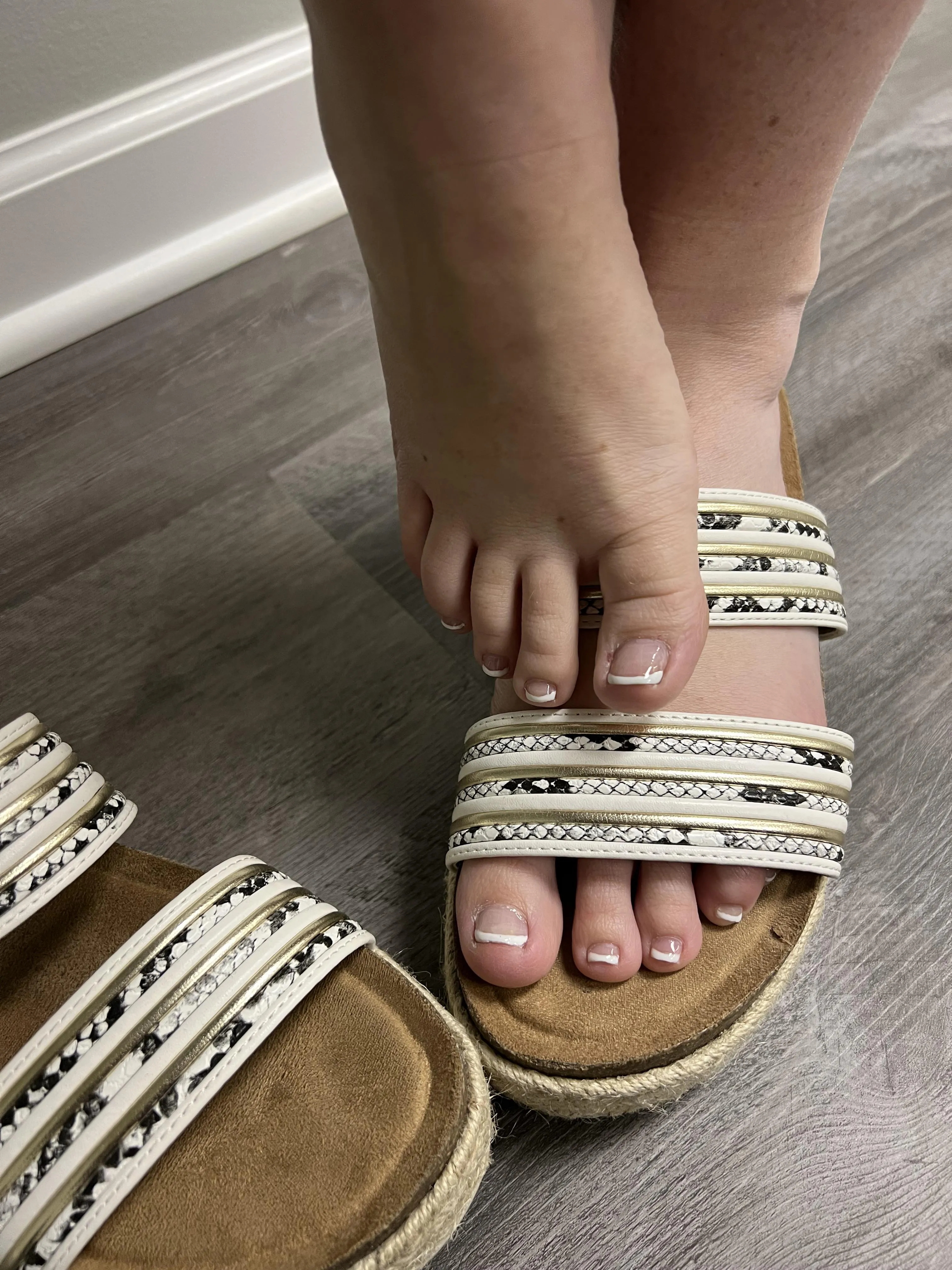 Would you take me out if I wore these sandals 🤪