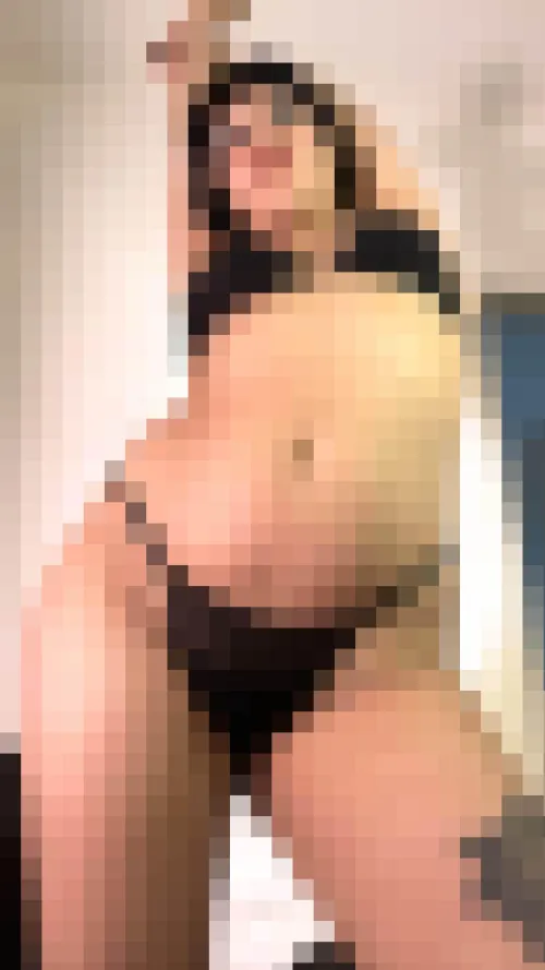 You dream of seeing me naked and instead you receive a toy in your ass and pixels, what a loser!