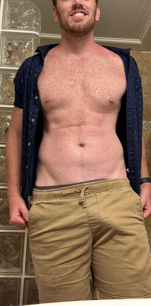 Another day at the beach hoping some horny mom fantasize about me