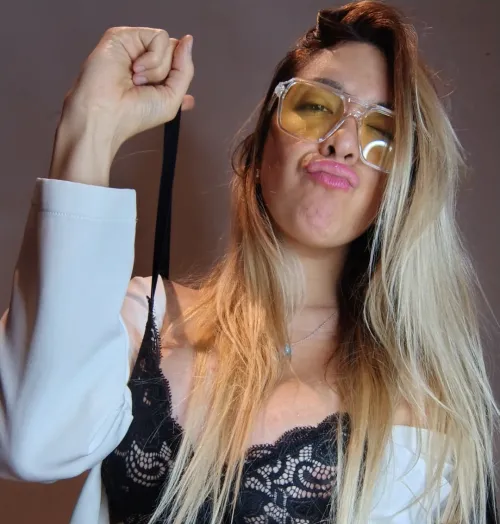 Cheating on tuesdays is the adrenaline I need but wednesdays...