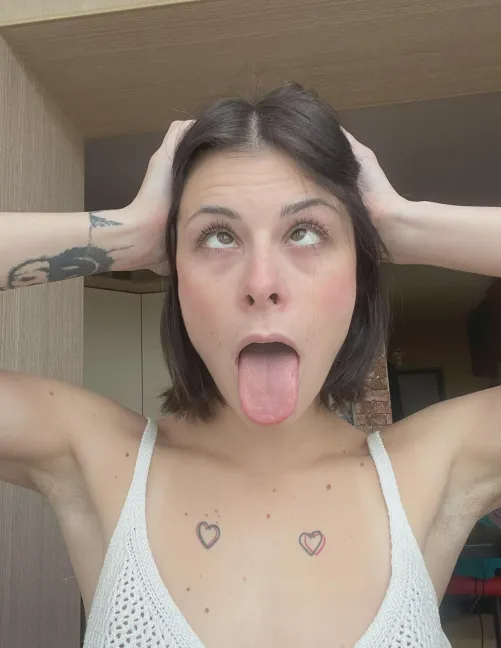 cute face with my smooth armpits