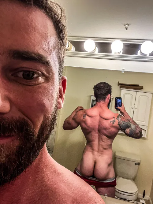 Is this a good angle to show tattoos?