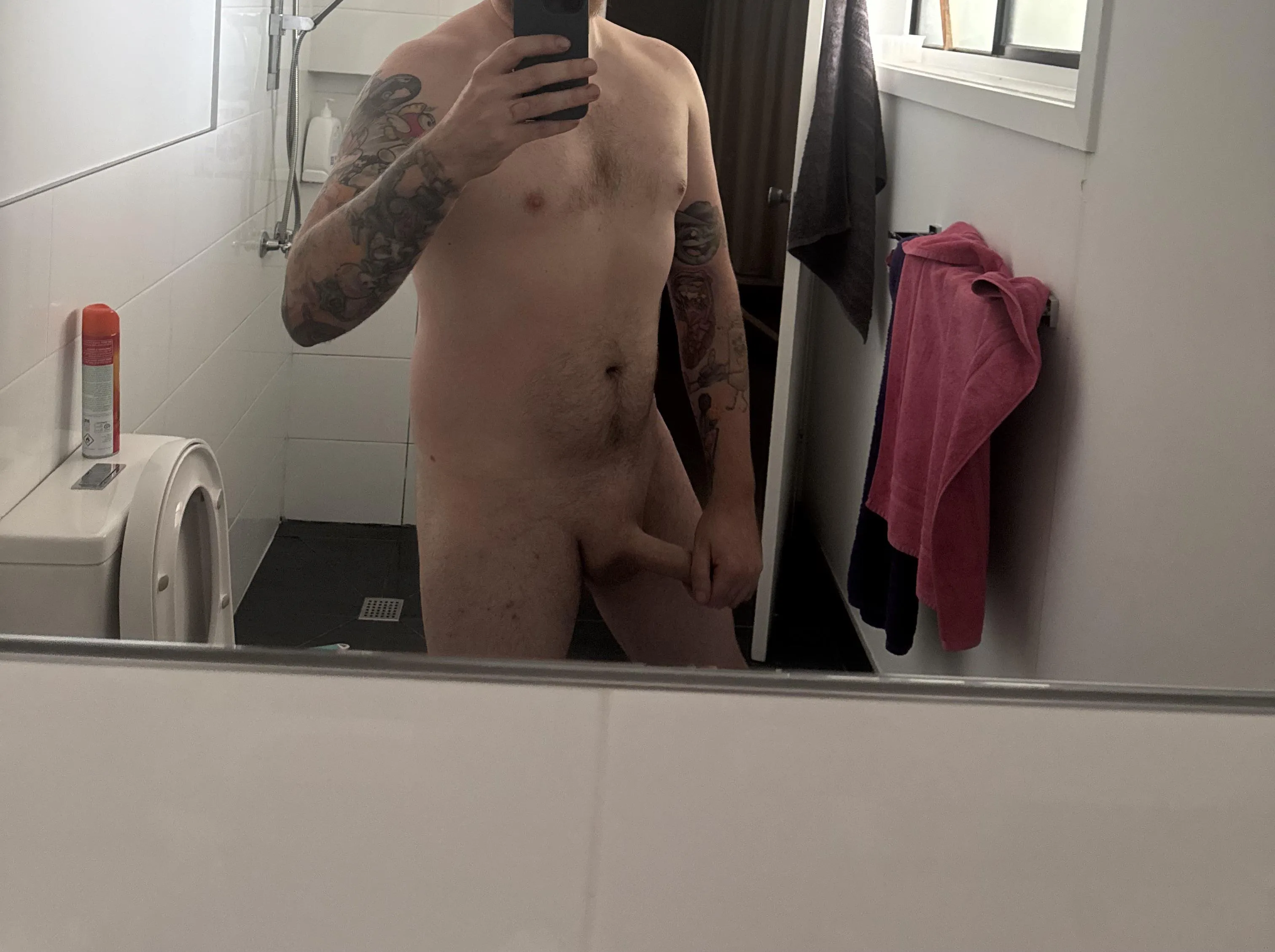 (M)abye too much edging too place