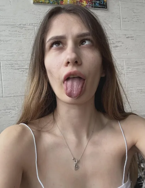 my ahegao on my pale face